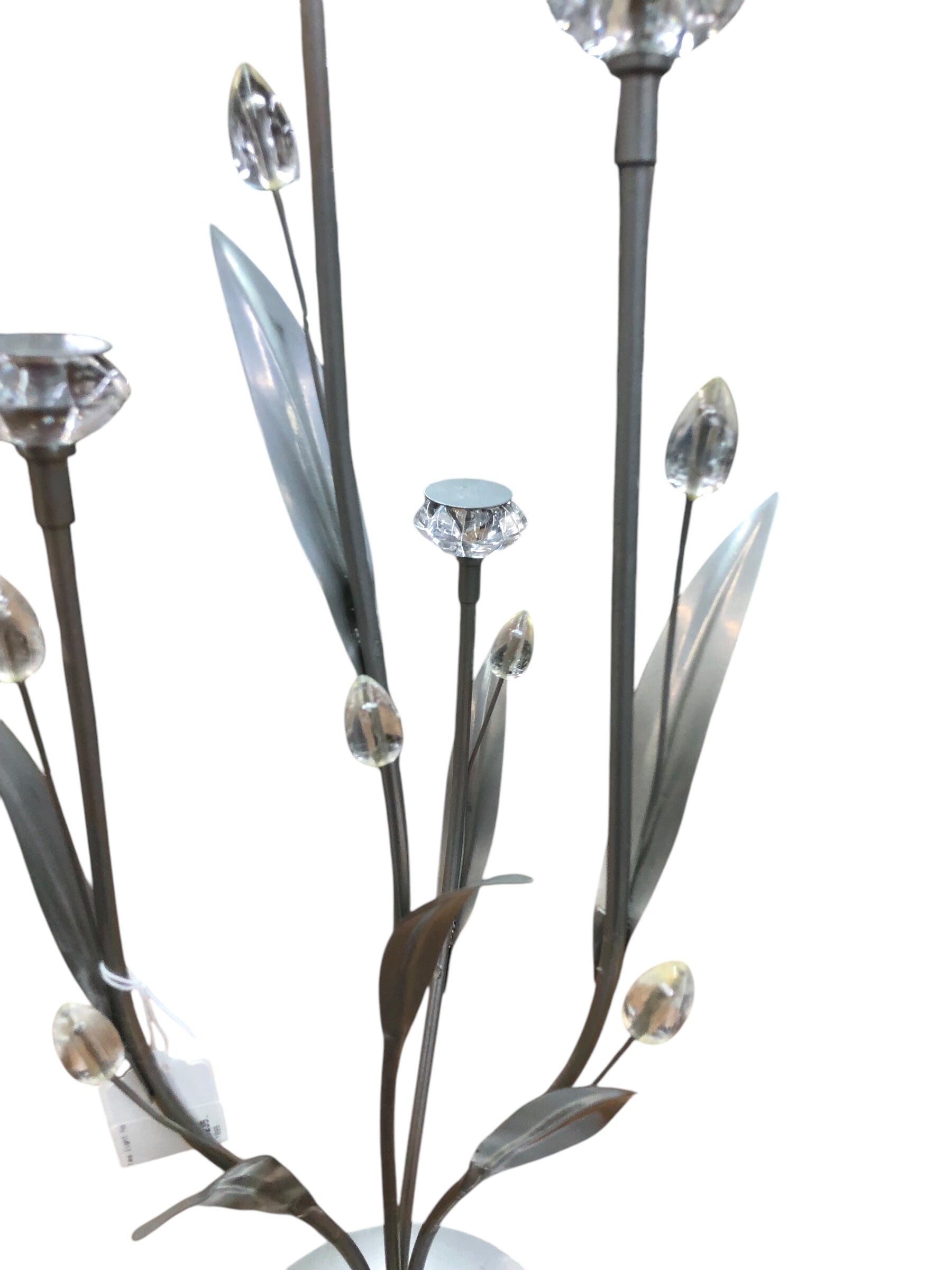 Decorative flower look tea light holder