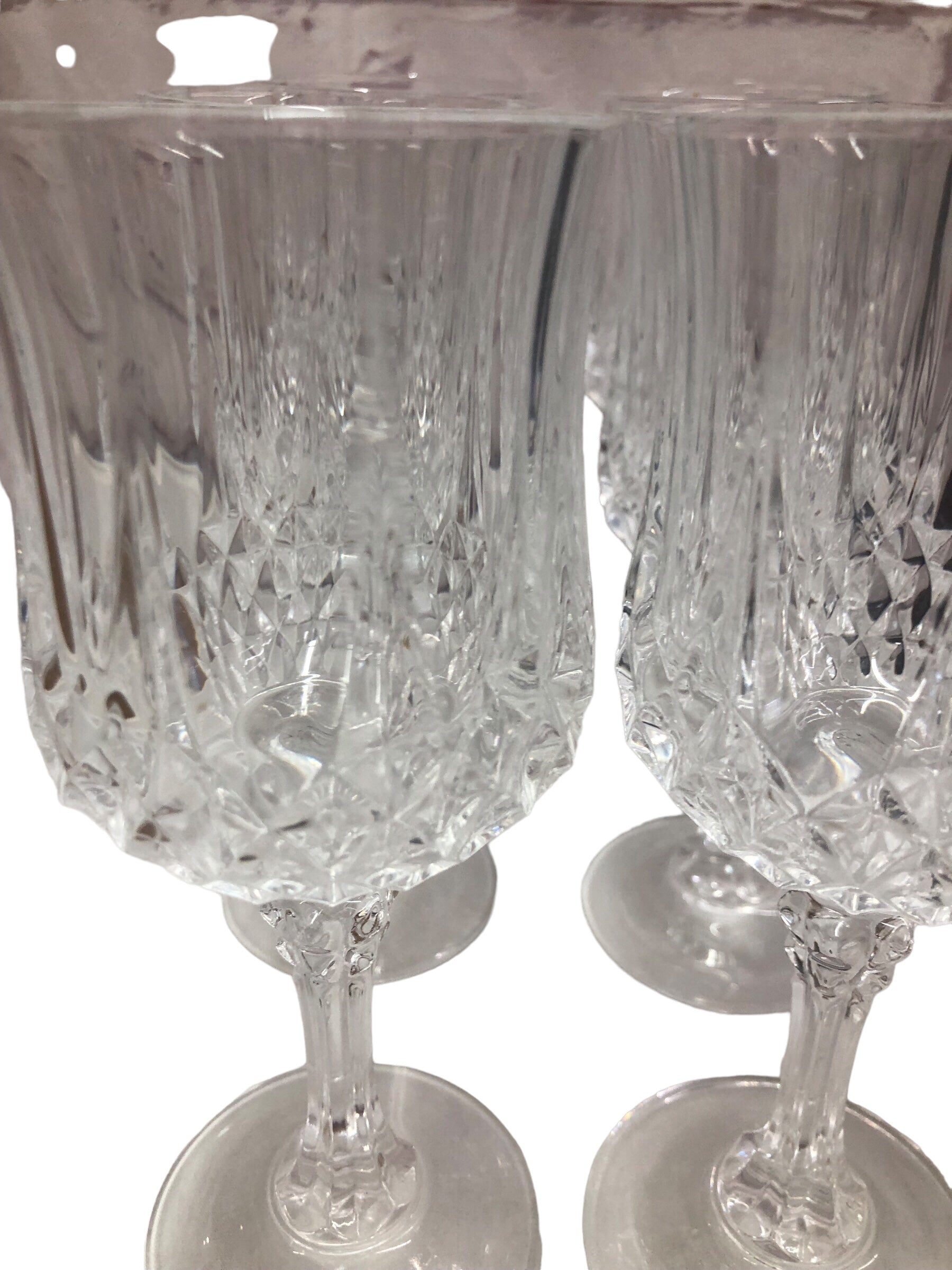 Red wine crystal glasses