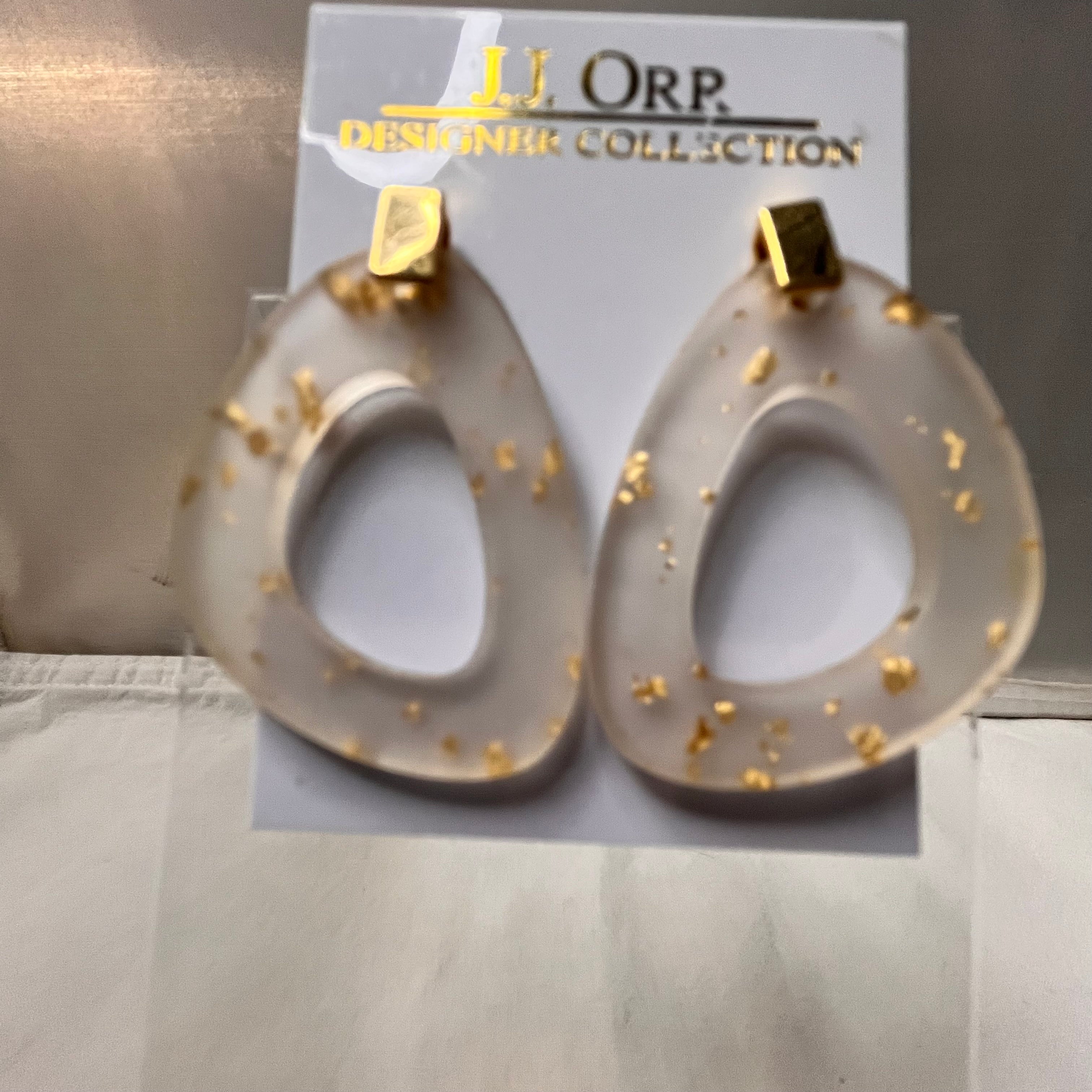 Earrings Formica Clear Frosted w/gold specks