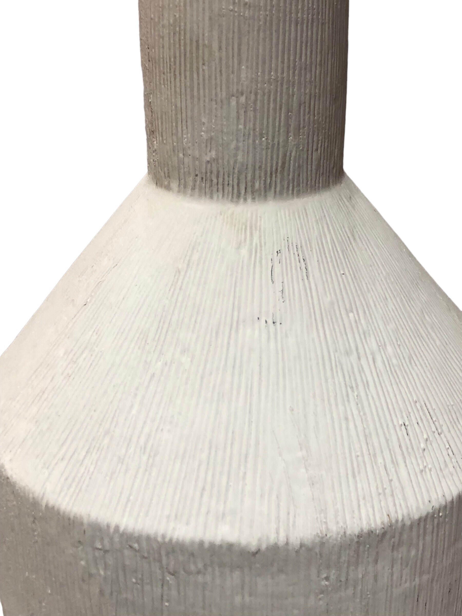 White Vase / Textured