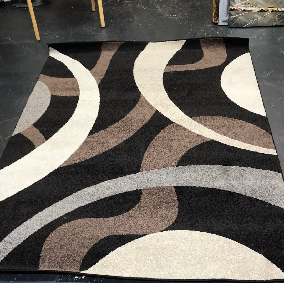 Black/brown/cream design rug