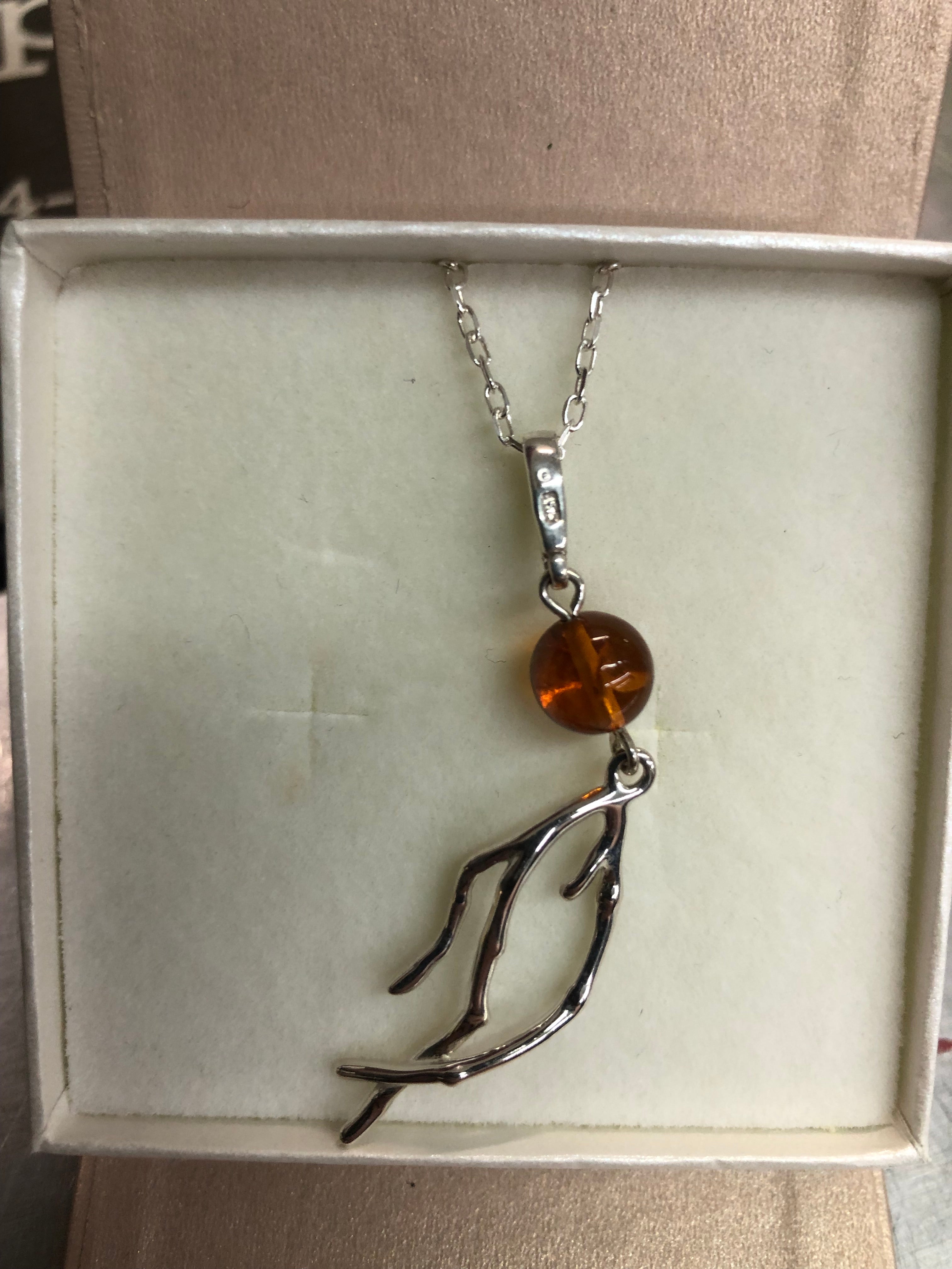 Glass amber/ silver necklace