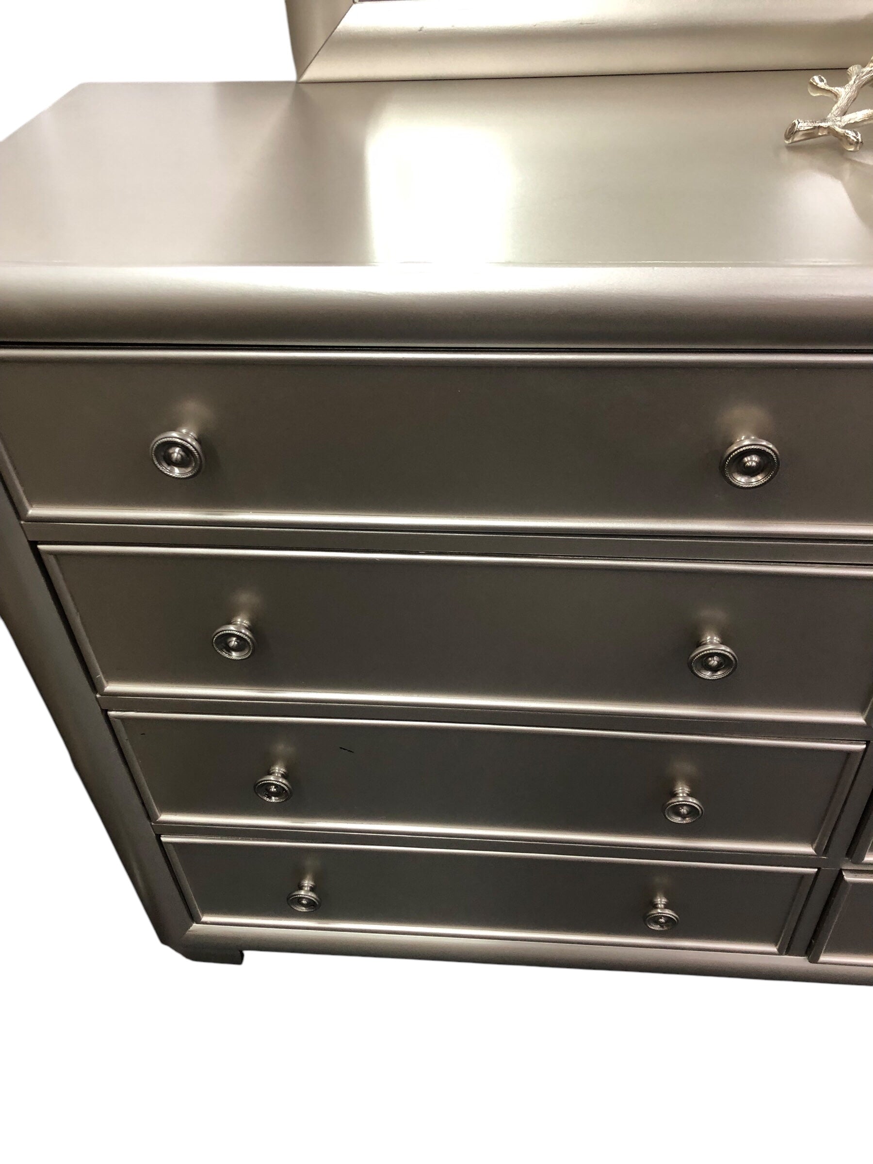 Silver modern dresser/w mirror