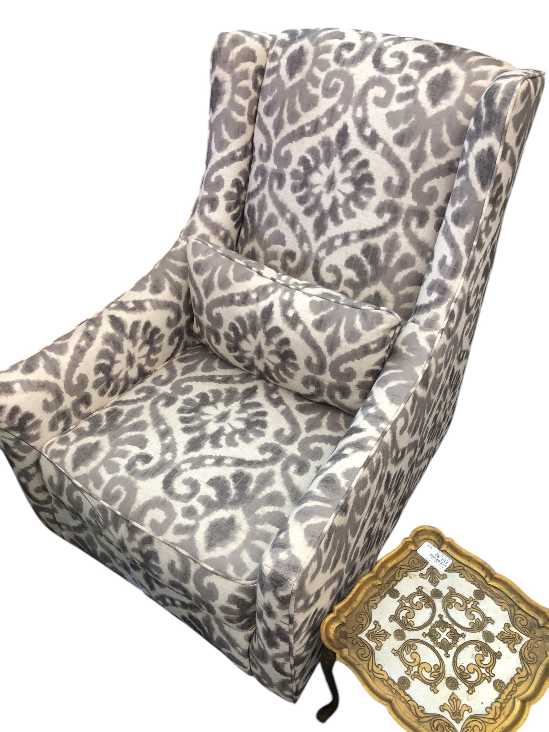 Grey / white print accent chair