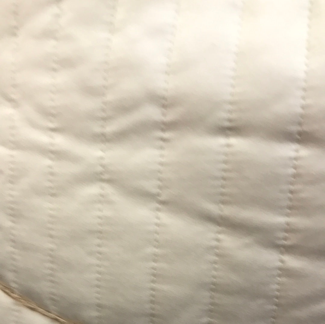 Cream comforter