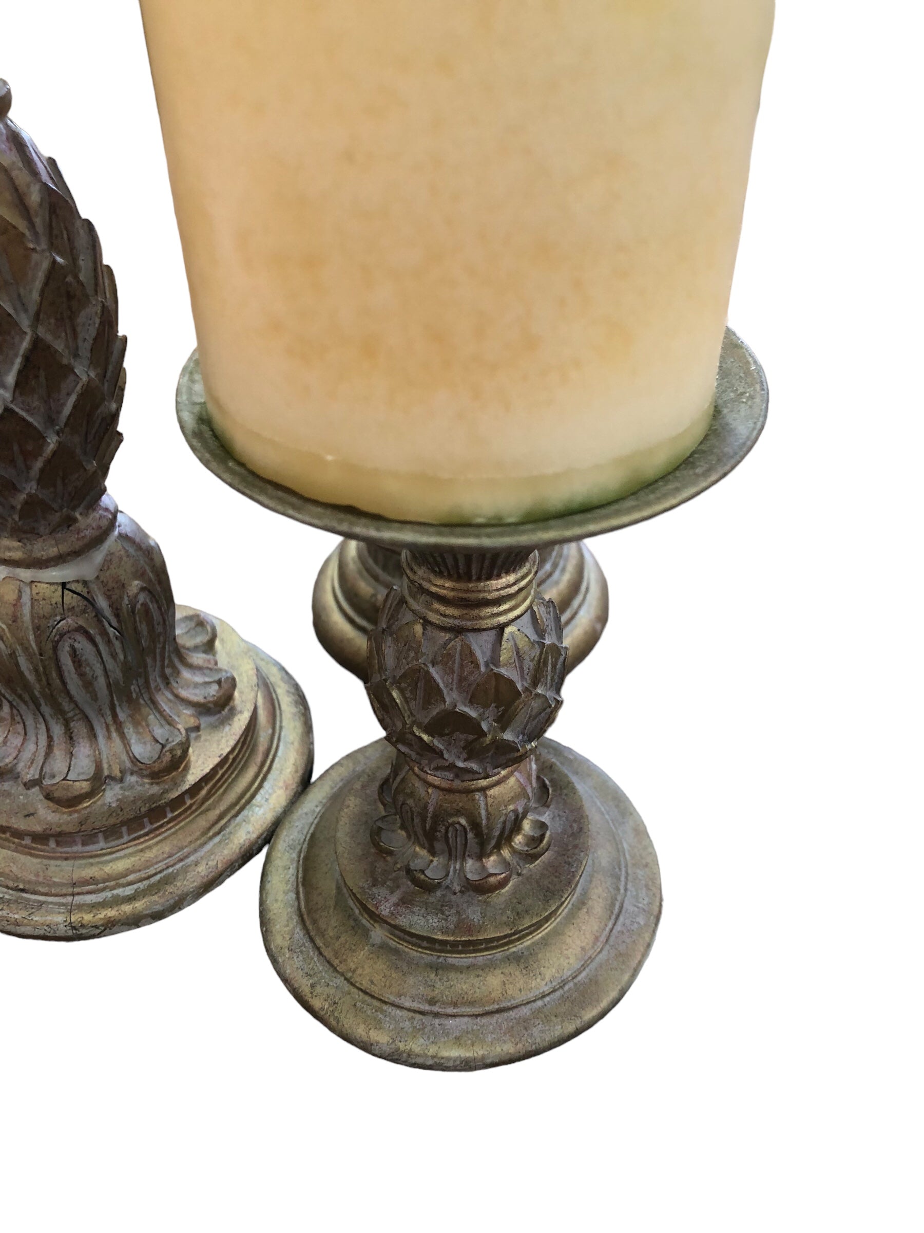 Brush gold candle pillar set