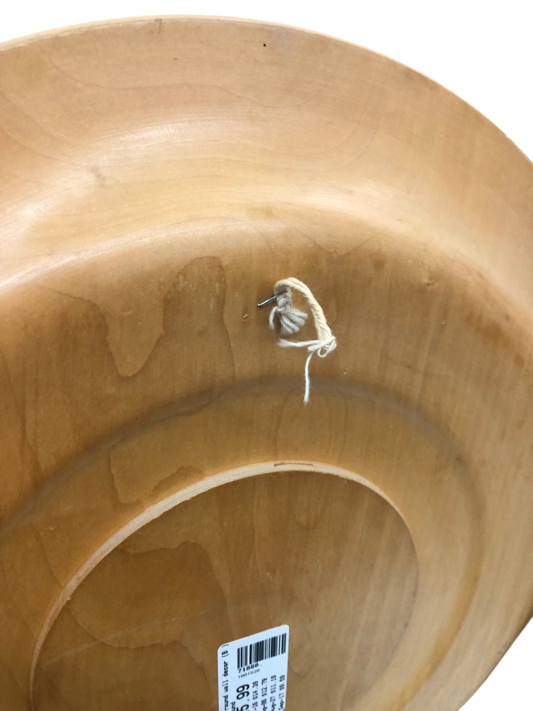 Wooden round wall decor (B )
