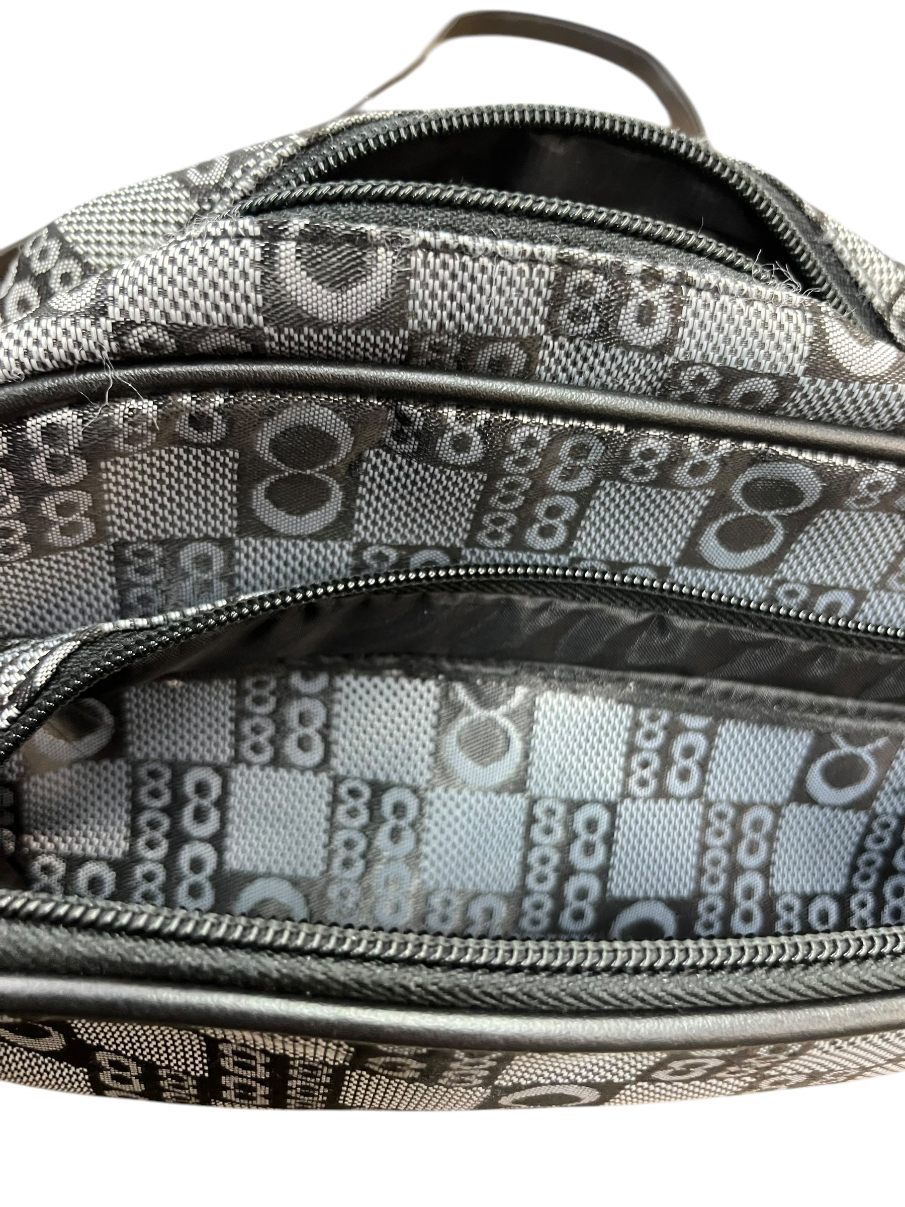 Small Black/grey purse