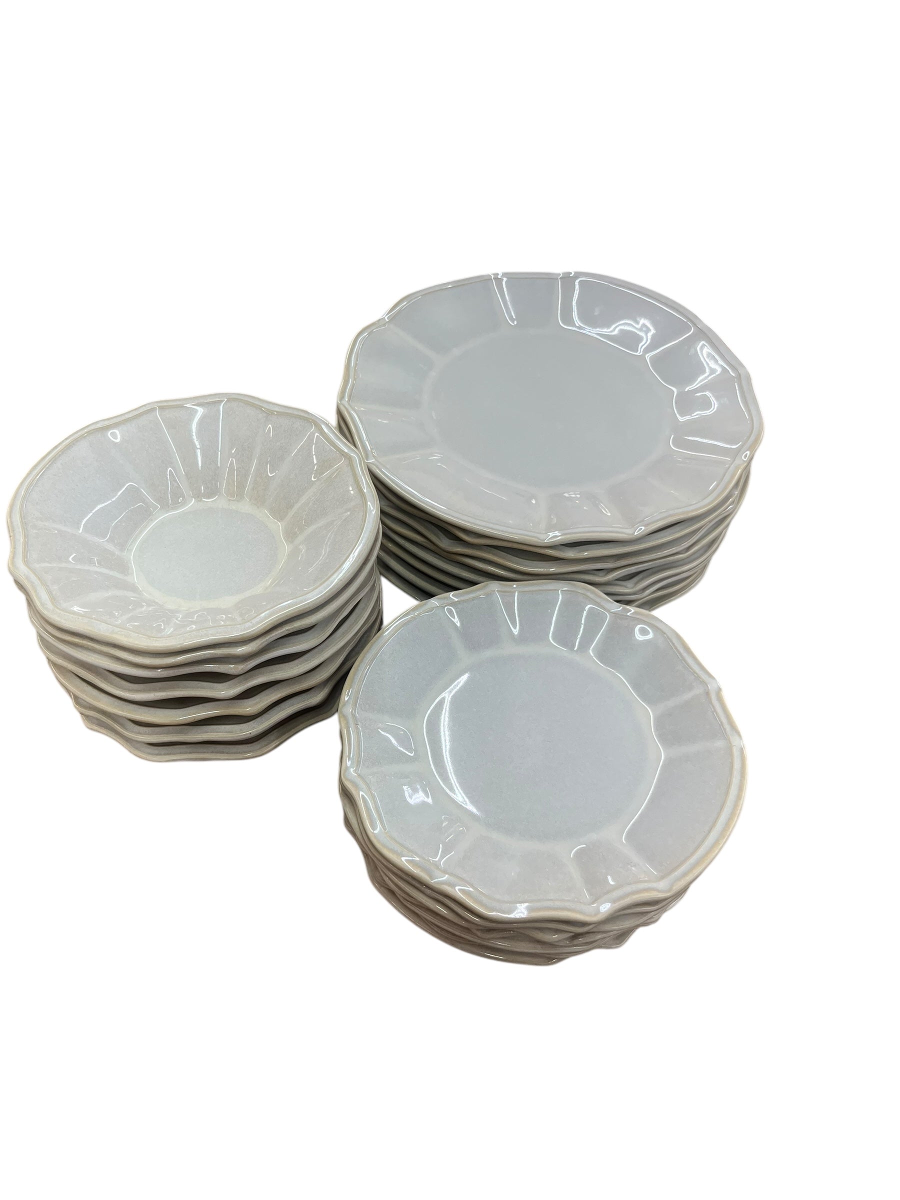 24 Piece Dish Set