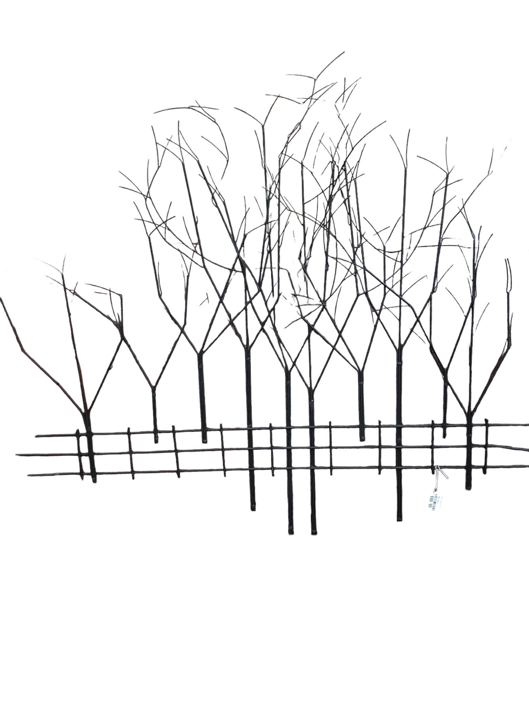 Wire tree with fence