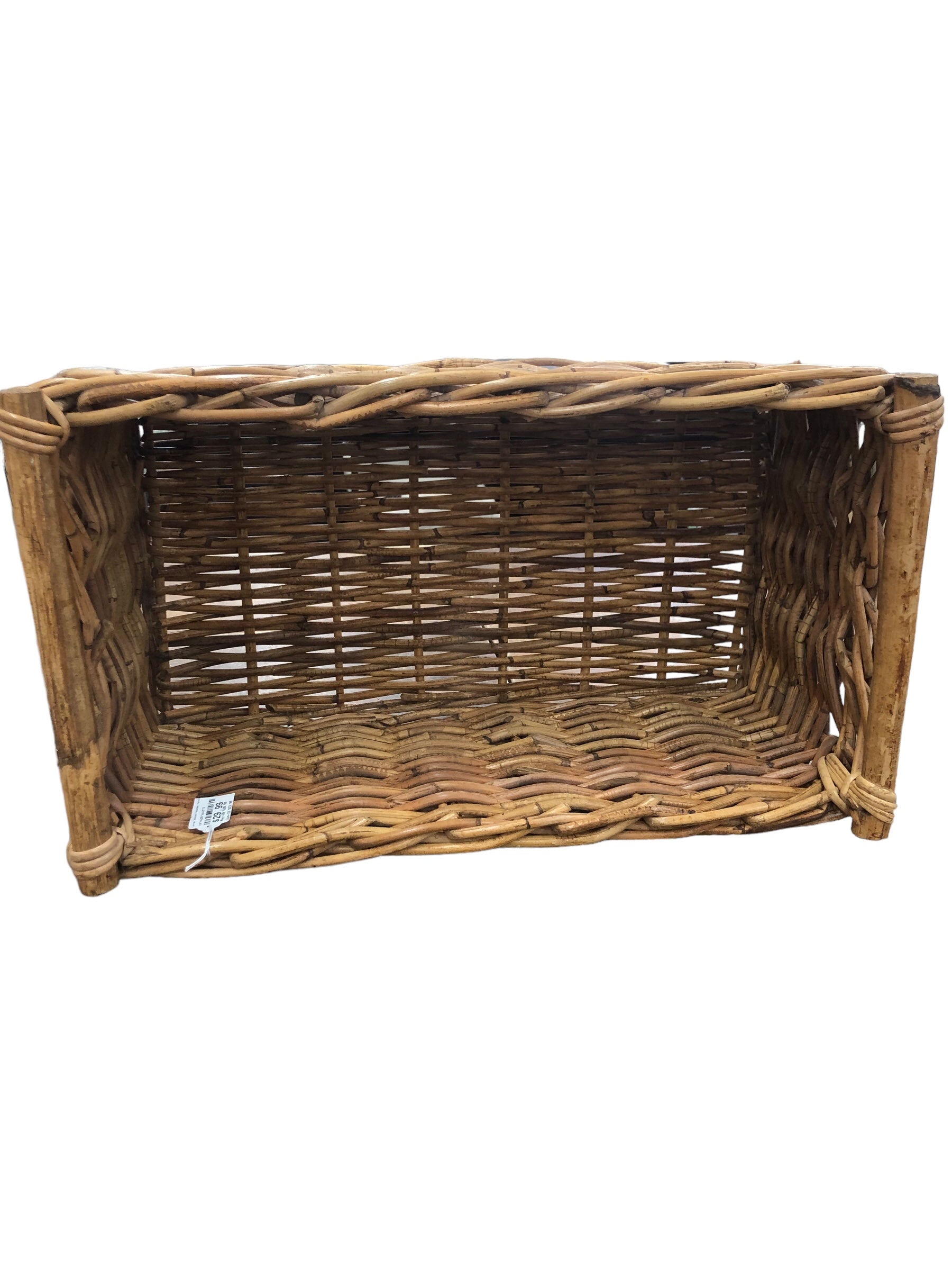 Large Basket/Wooden Handles