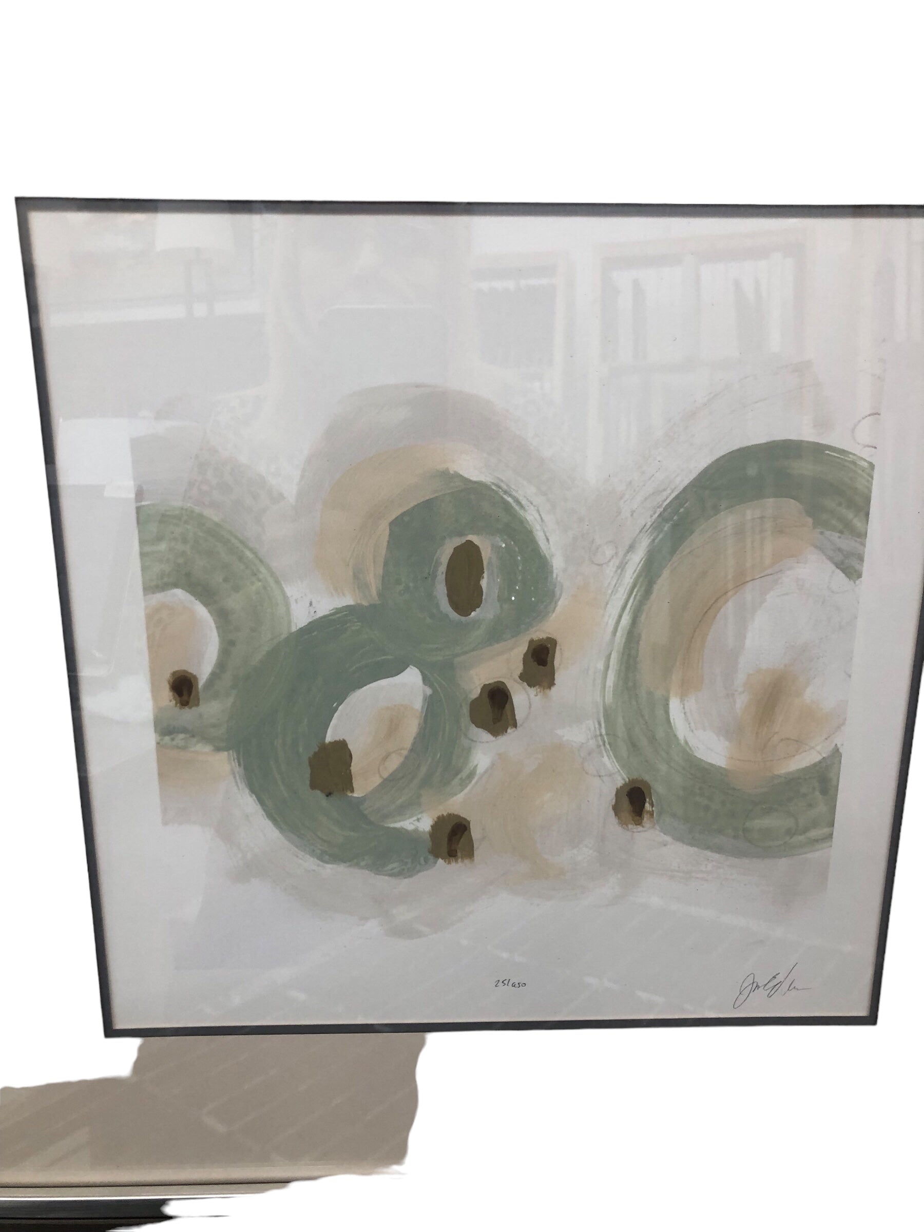 Modern Circle Pewter coloured frame