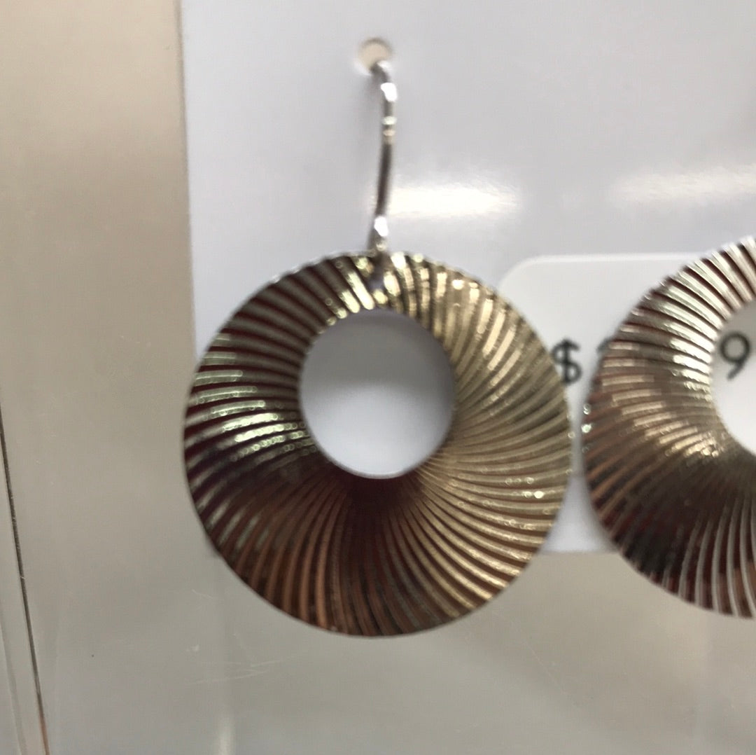 Rhodium Plated Swirl Earring